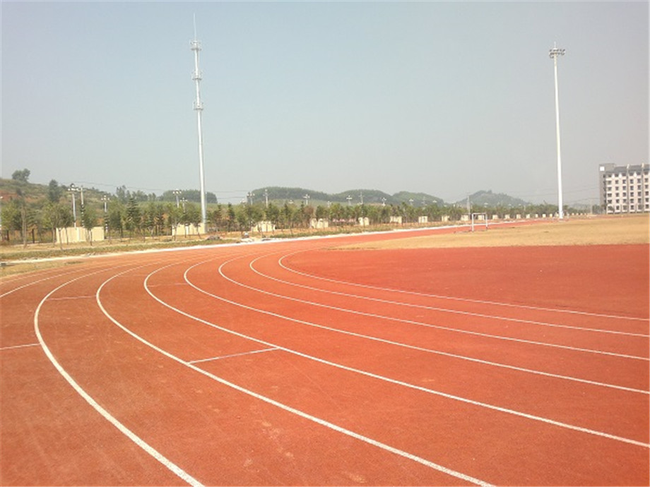 广西科技大学塑胶跑道